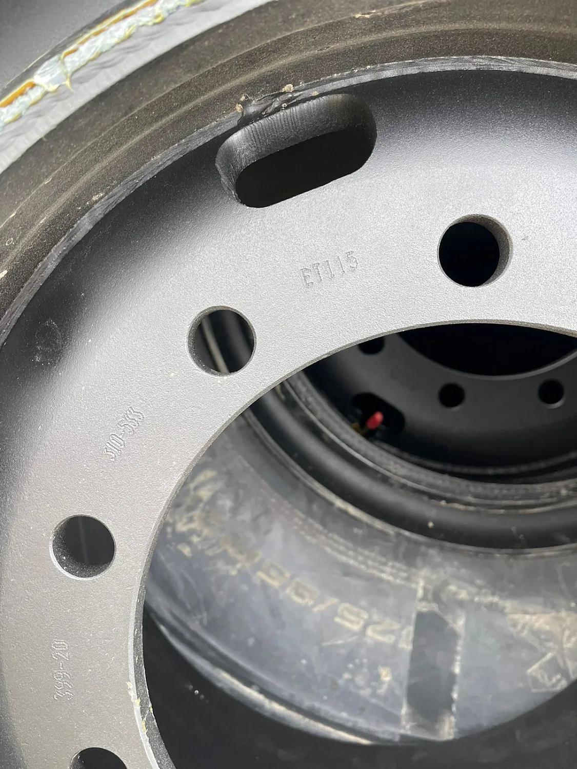 Новые грузовые диски Российского производства для Shacman 3000.